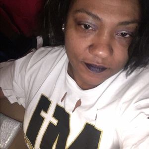 Meet your Posher, Aliya